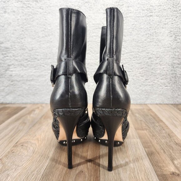 Charles David Women's 9.5 Black Leather Ankle Pull‎ On Cut Out Heeled Booties - Picture 6 of 11